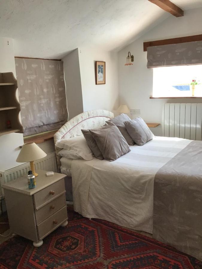 Barn Park Farm, Bed And Breakfast Stockland 외부 사진